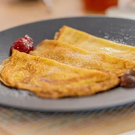 - La Maison Des Sottais 3*