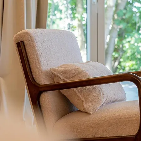 - La Maison Des Sottais Bed & Breakfast 3*